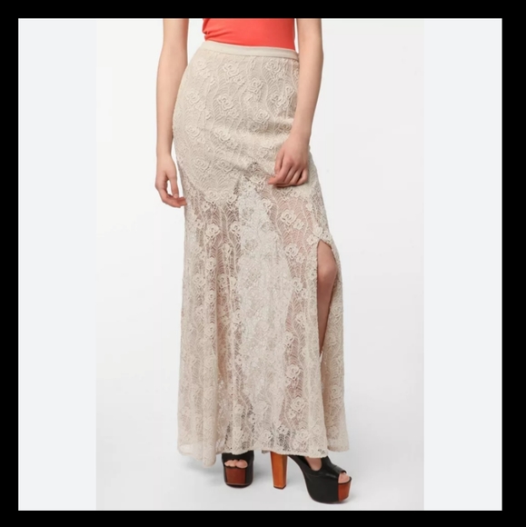 Ecote Crochet Mermaid Maxi Skirt - Urban Outfitters - Picture 9 of 11